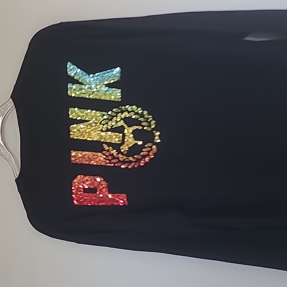 Pink Victoria secret top - Picture 6 of 6